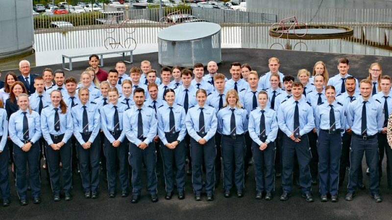 Sofort im Einsatz: 58 neue Polizistinnen und Polizisten für den Kreis Mettmann