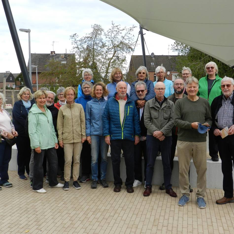 Kostenlose Kurse im Bürgerpark: Qigong-Gruppe in Kerken spendet an die Gelderner Tafel