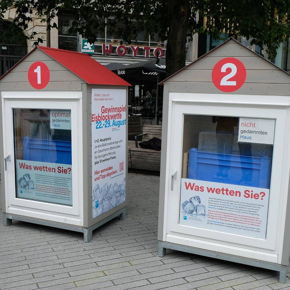 Aktion auf dem Schadowplatz: Eisblockwette in Düsseldorf aufgelöst – das ist das Ergebnis