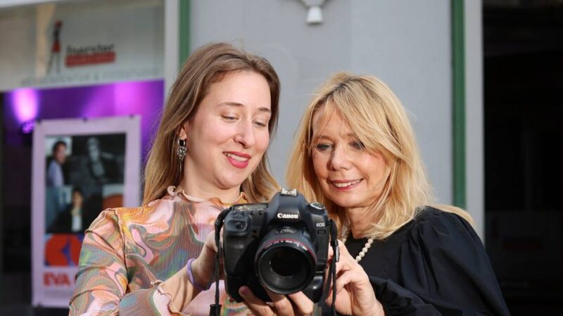 Mit dem Lastwagen zur Weltreise aufbrechen: Gabriele Förster übergibt ihr Fotostudio – und ist dann mal weg!