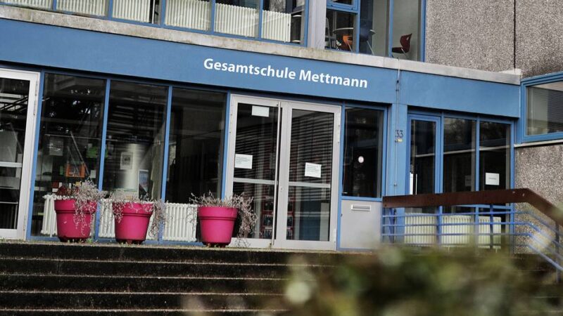 Schulen in Mettmann: Neue Möbel und mehr Räume – Mettmann hat die Schulen in den Ferien herausgeputzt