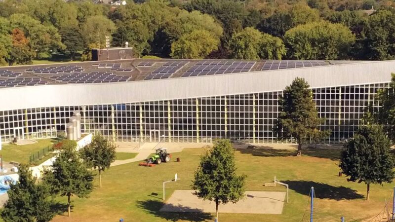 Nach Legionellenfall: Badezentrum Bockum in Krefeld öffnet wieder