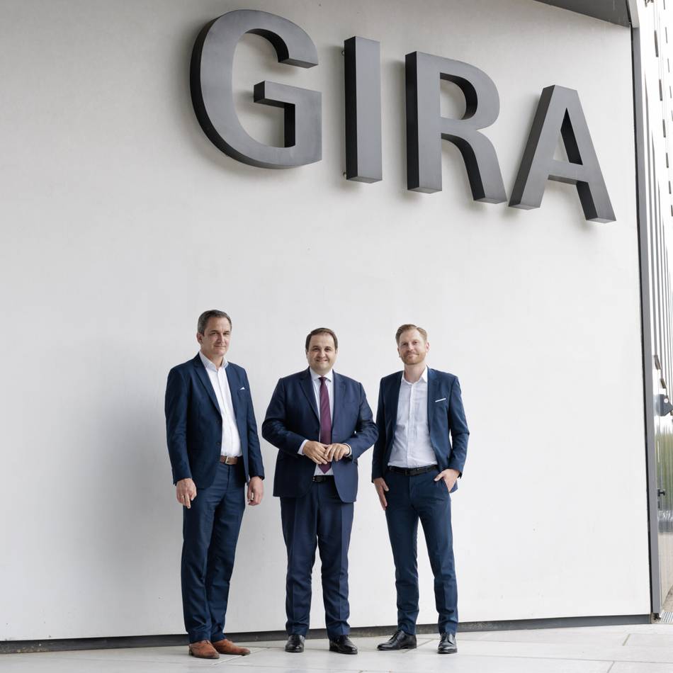 Firma Gira in Radevormwald: Minister zu Besuch auf dem Campus