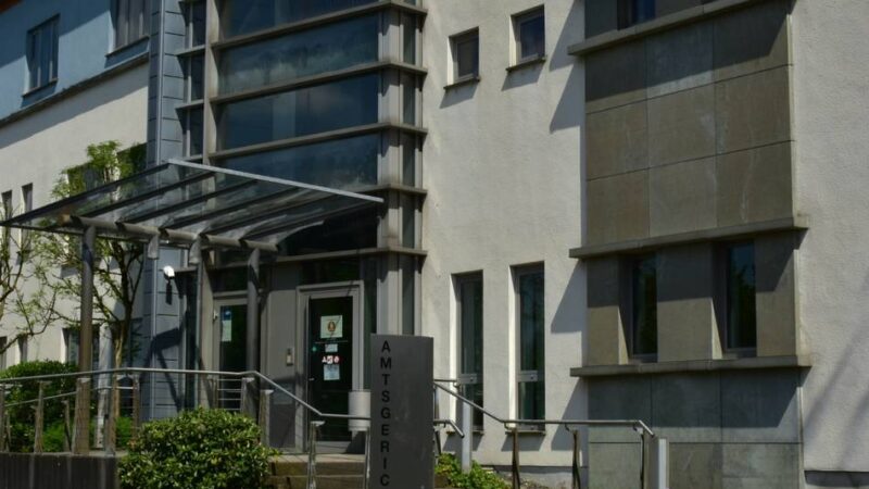 Amtsgericht in Wermelskirchen: Geldstrafe für Beleidigung als „Hurensohn“