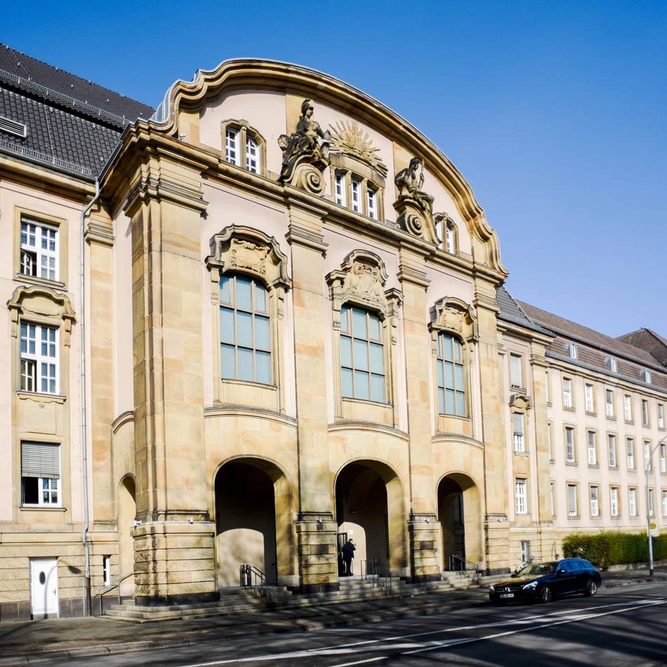 Prozess am Landgericht Mönchengladbach: Freispruch nach tödlichem Angriff mit 31 Messerstichen