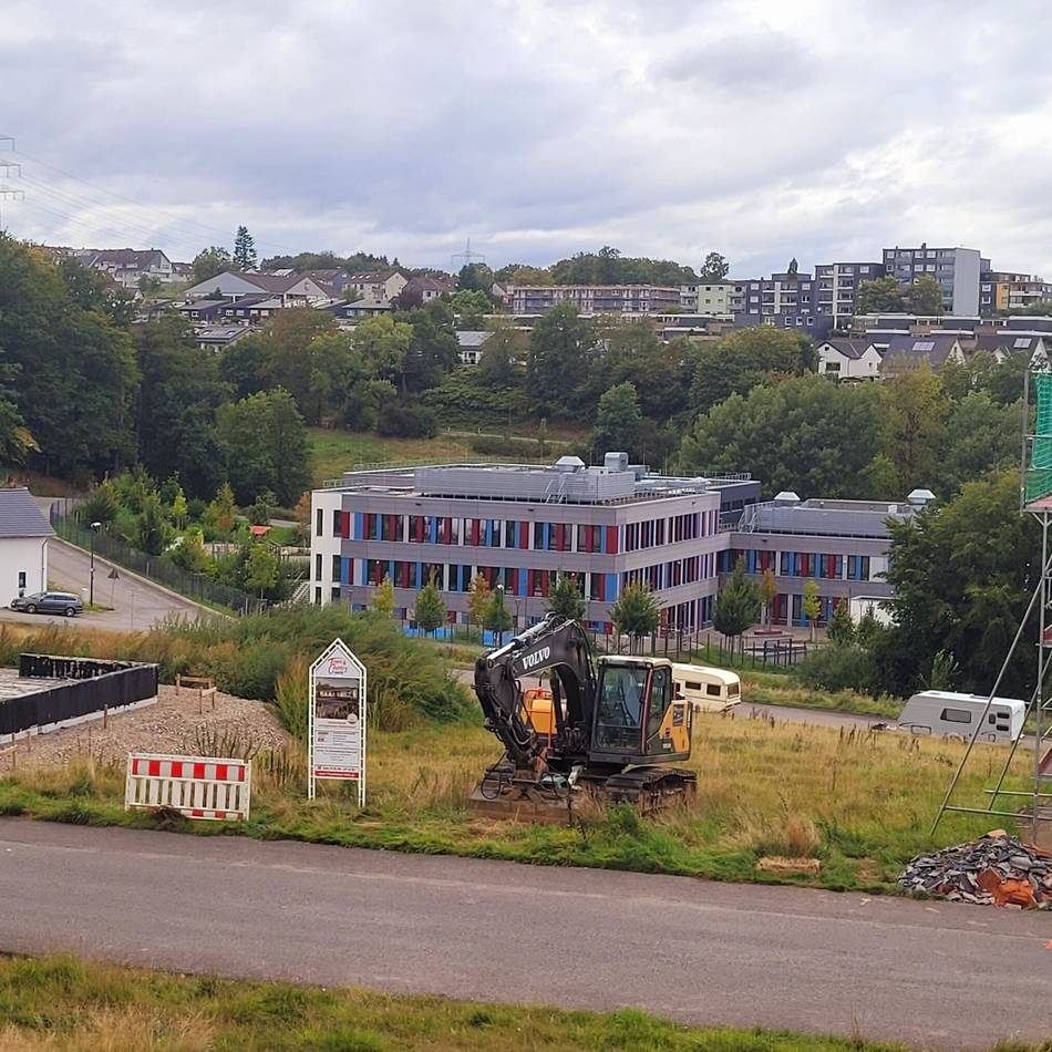Hückeswagener Grüne ziehen Antrag zurück: Stadt sieht keine „Raser“-Gefahr im Neubaugebiet Eschelsberg und vor Grundschule