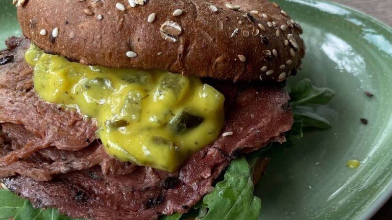 Neu im Sortiment: So schmeckt der vegane Bagel bei Hans im Glück