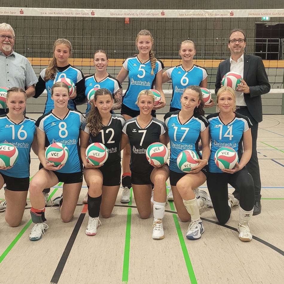 Zum Start in die Saison: Neue Volleybälle für den VC Eintracht Geldern