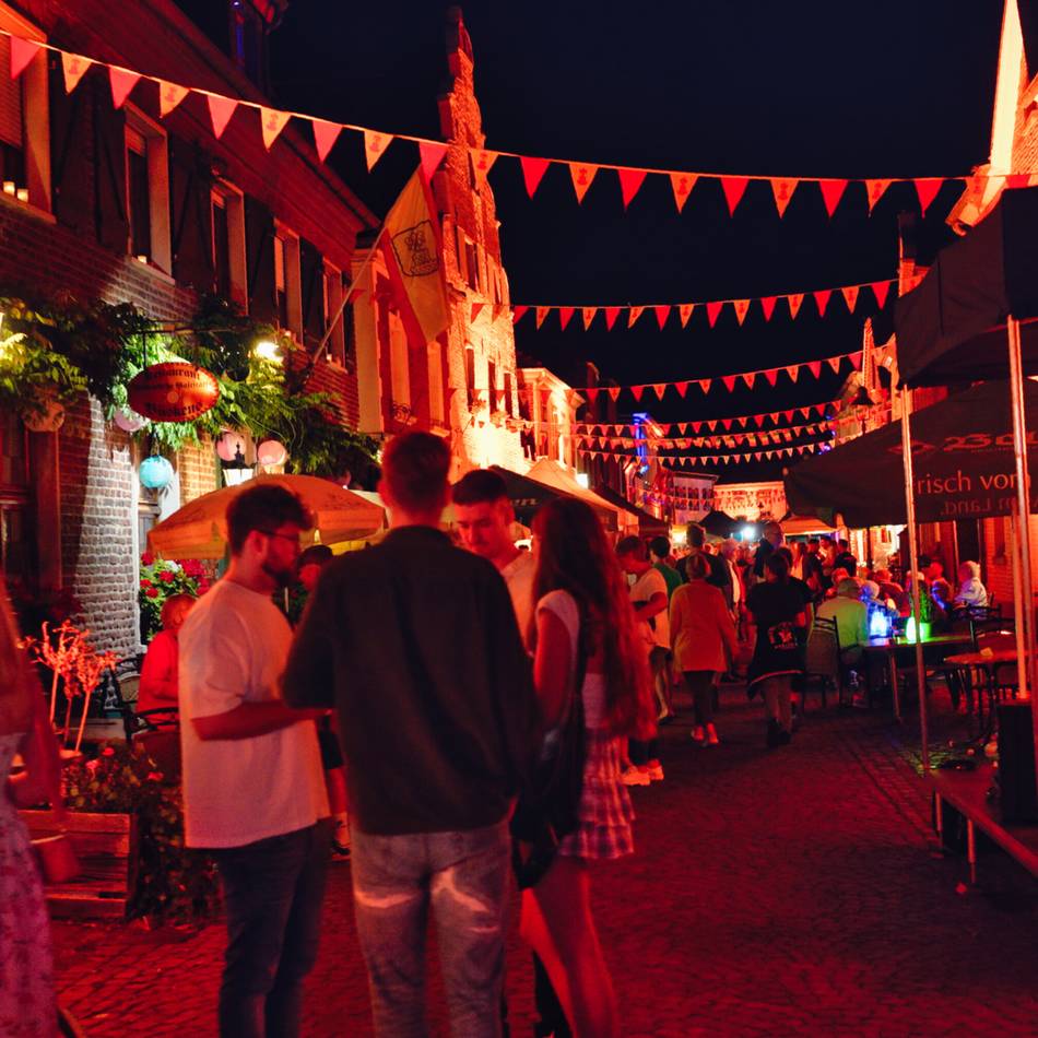 12. und 13. September: Weinfest im historischen Ortskern von Wachtendonk