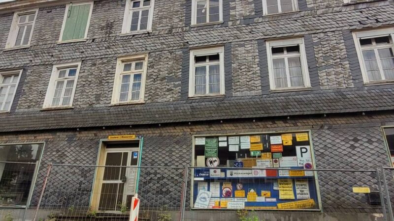 Verwahrlostes Haus in Hückeswagen: Abbruch-Antrag für Friedrichstraße 13