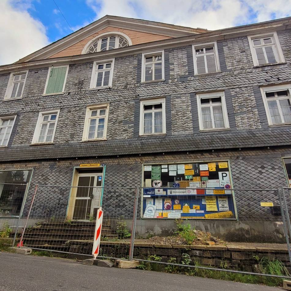 Verwahrlostes Haus in Hückeswagen: Abbruch-Antrag für Friedrichstraße 13