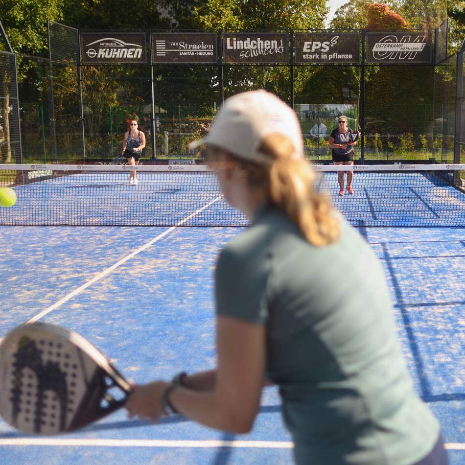Gelungene Turnier beim Uedemer TC: Dieses Mixed hat beim Uedemer Doppelpott Nerven wie Drahtseile gehabt