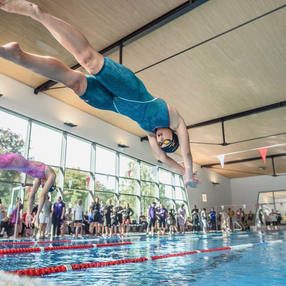 Schwimm-Wettkampf beim CSV Kleve: Das sind die Seriensieger beim Kurzbahn-Sprintmeeting im Klever Sternbuschbad
