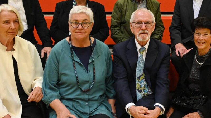 Ehemaligentreffen an der Realschule Hückeswagen: Als die Trillerpfeife in der Pausenhalle erklang