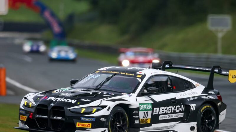 ADAC GT Masters: Hildener Julian Hanses holt Top-Fünf-Platz auf dem Salzburgring