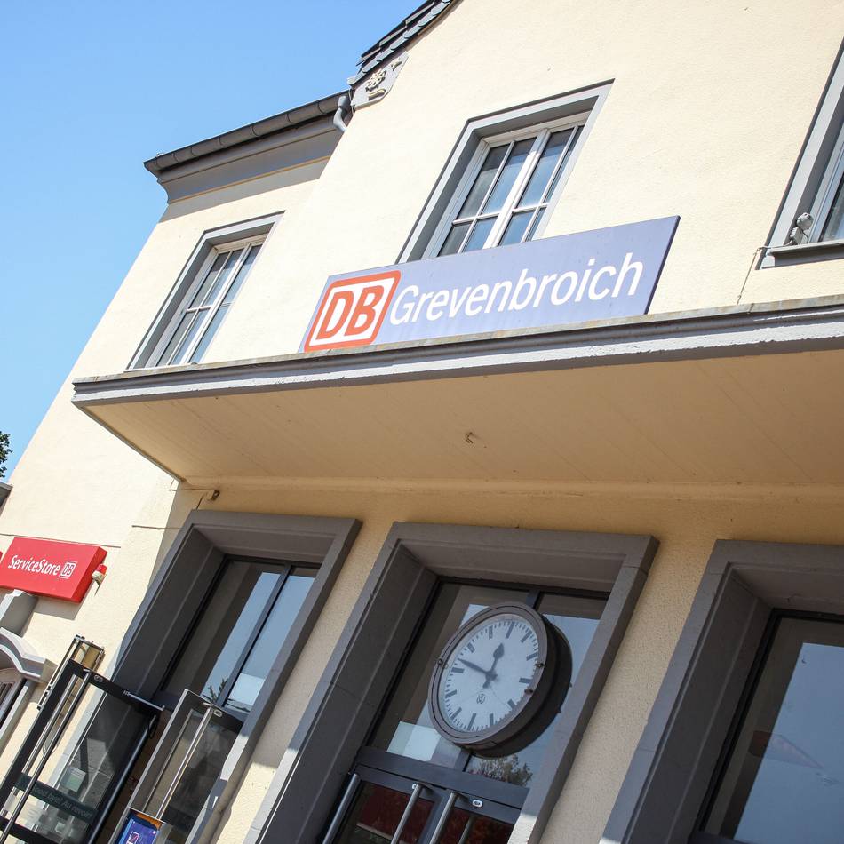 Kommunalwahl in Grevenbroich: So wollen die Parteien Bahnhof und Nahverkehr gestalten