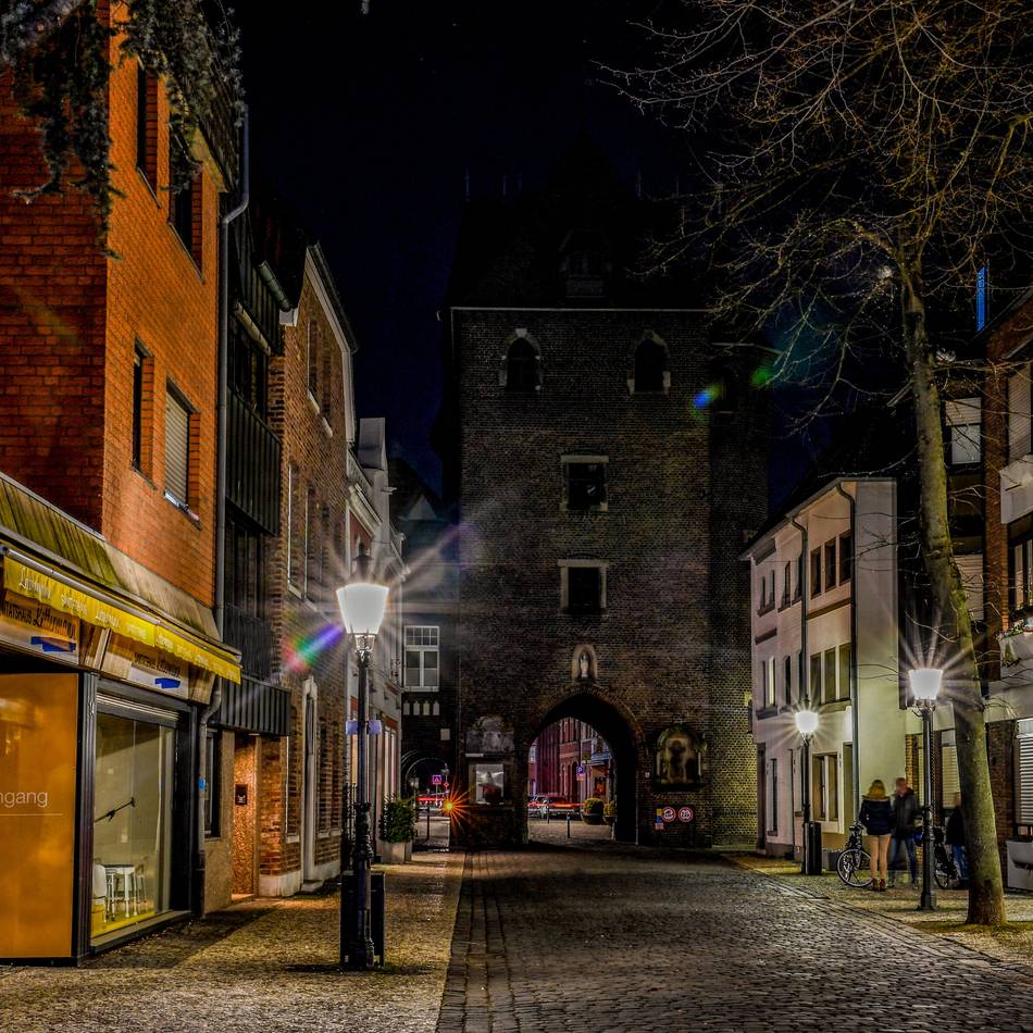 Umweltaktion in Kempen: Stadt verdunkelt Wahrzeichen zur Earth Night