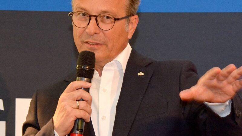 Live-Debatte zur Kommunalwahl 2025: Breuer gegen Stucke – so lief das Neusser Bürgermeisterduell