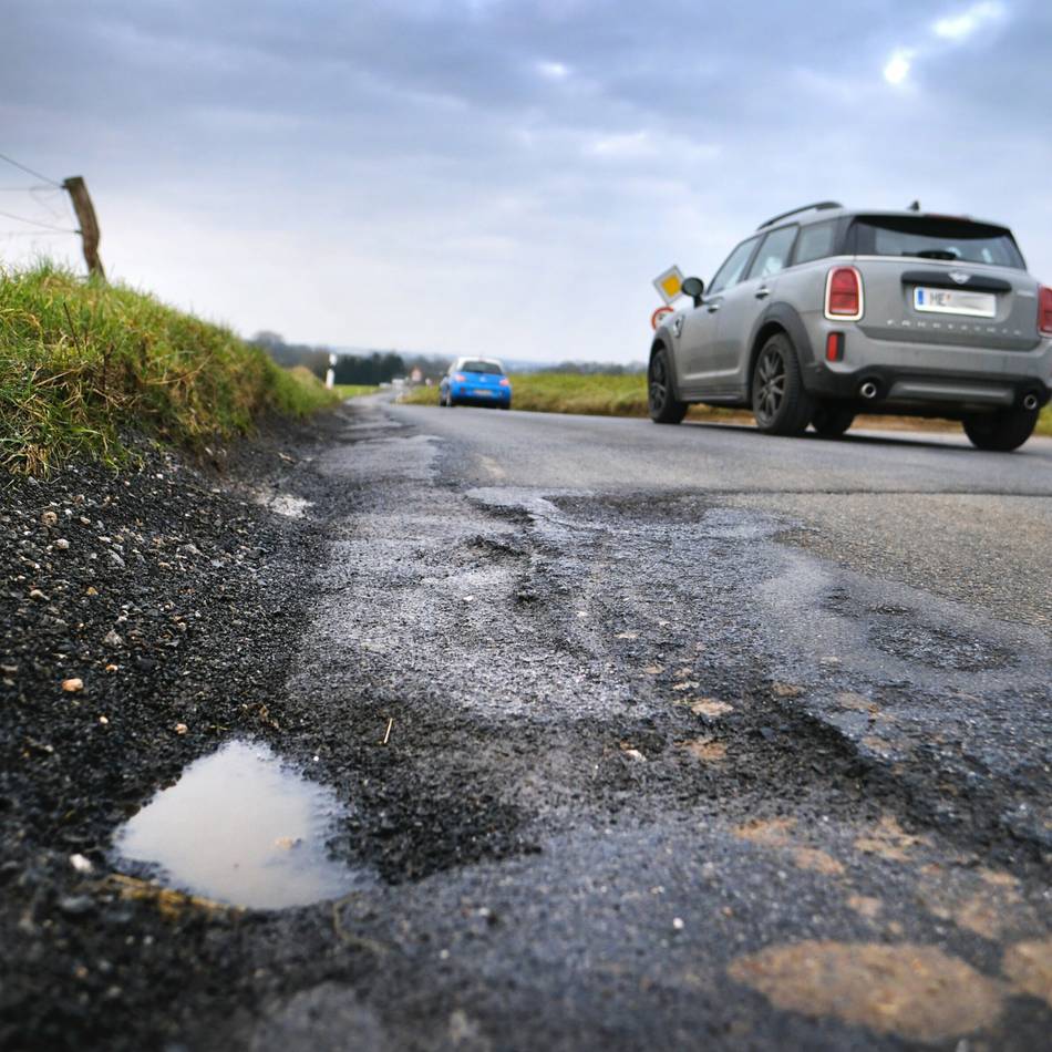 Im Ratinger Schwarzbachtal: L239: Die Sanierung kommt