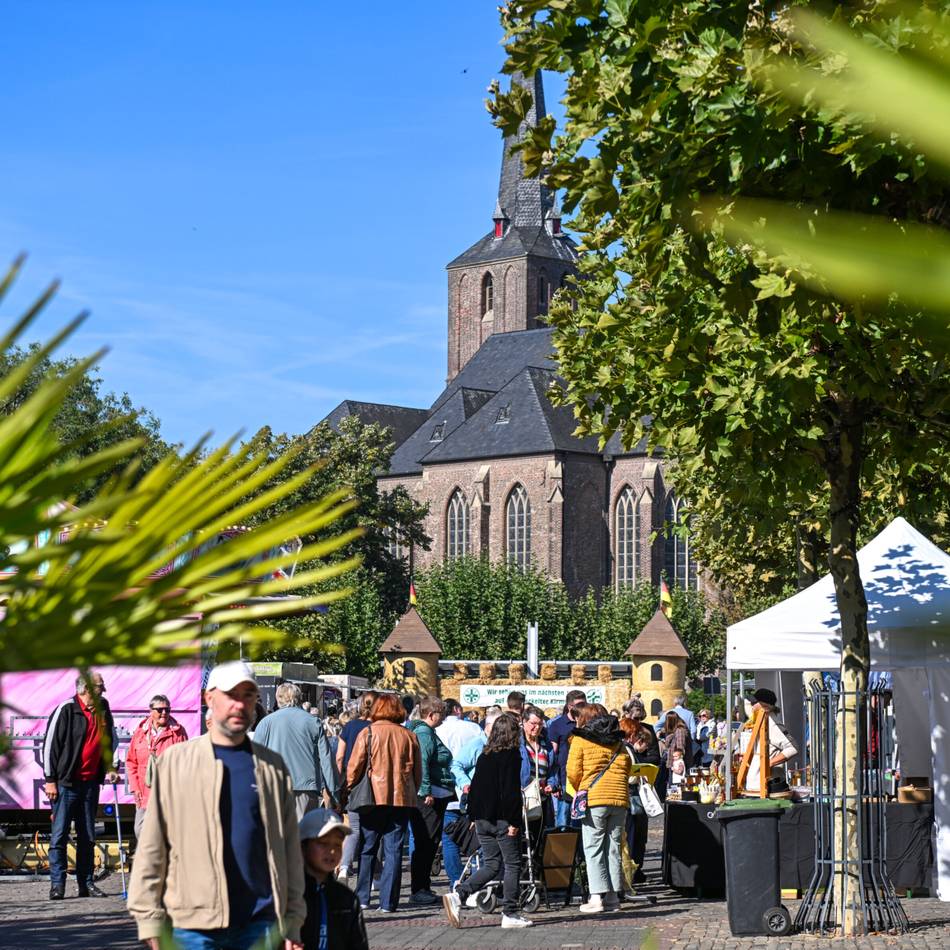 Verkaufsoffener Sonntag in Geldern: Mediterranes Flair beim Land-Leben-Spaß