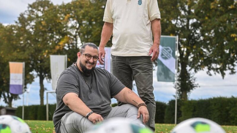 XXL-Fußball in Vernum: „Runter von der Couch, rauf auf den Platz“