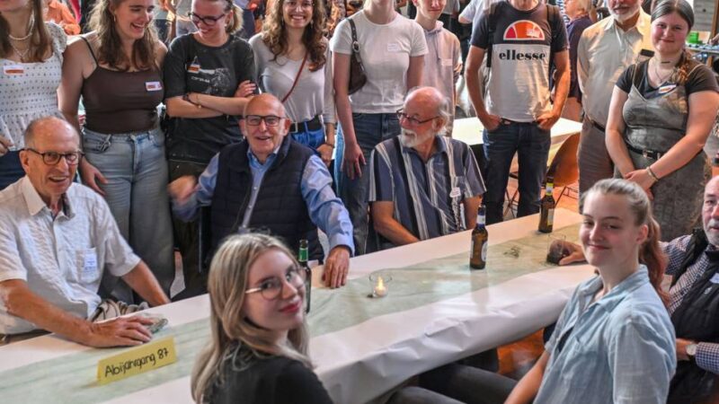 Ein langer Abend in Kempen: Ehemaligentreffen am Thomaeum