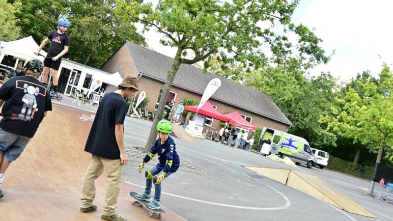 „Skate & Create Festival“ in Korschenbroich: Skaten und Graffiti-Sprühen – für einen Tag erlaubt auf dem Schulhof