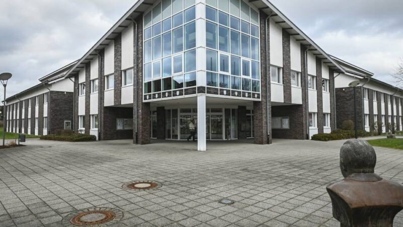 Kommunalwahl 2025 in Bedburg-Hau: Zwei Bewerber für das Bürgermeister-Büro in Bedburg-Hau