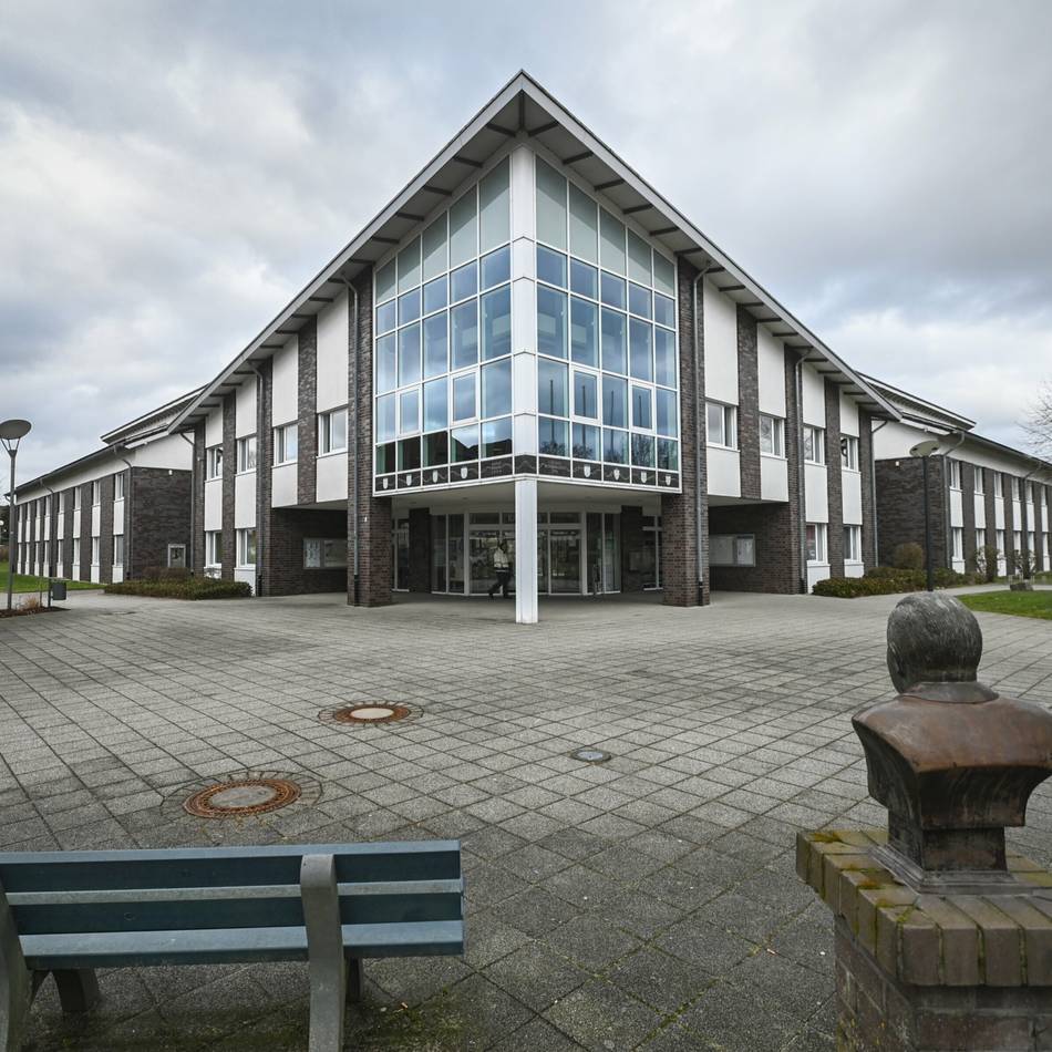 Kommunalwahl 2025 in Bedburg-Hau: Zwei Bewerber für das Bürgermeister-Büro in Bedburg-Hau