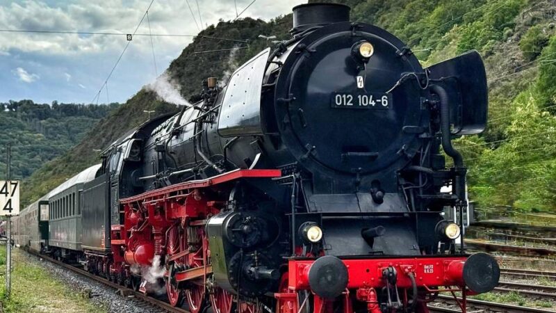 Historische Fahrt vom Niederrhein aus: Gefühl wie im Hogwarts-Express – mit der Dampflok nach Cochem