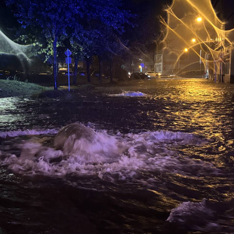 Unwetter mit Starkregen: Tief Walter überschwemmt Teile von Mönchengladbach
