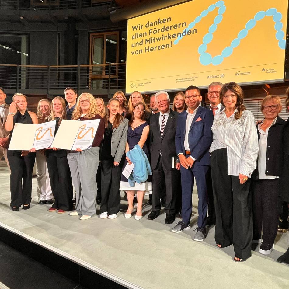 Besondere Ehrung für Geschichtswerkstatt Korschenbroich: Margot Friedländer Stiftung zeichnet Realschule und Gymnasium aus