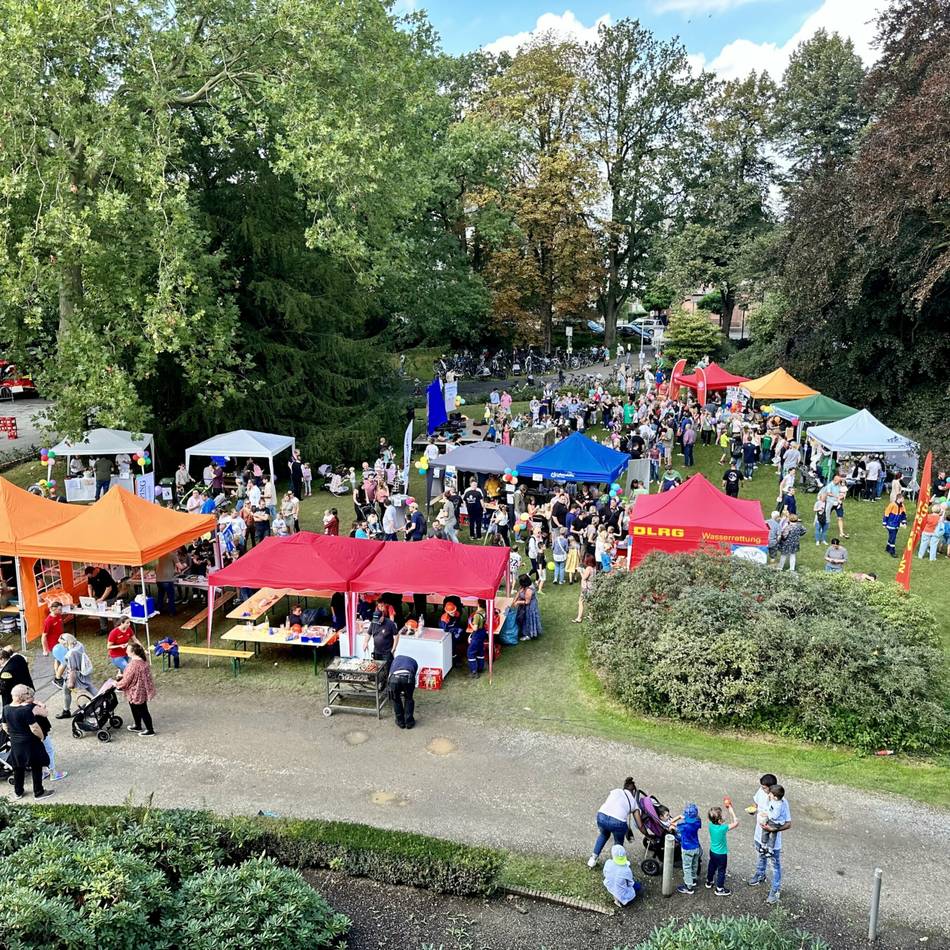 Weltkindertag in Geldern: Rathauspark verwandelt sich in Familienparadies