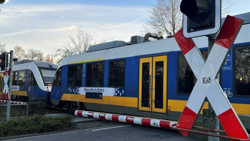 Bauarbeiten über mehrere Wochen: Bahnübergang in Xanten wird nachts gesperrt