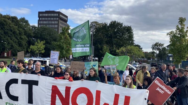 Kundgebung in Mönchengladbach: 40 Teilnehmer gehen für „Fridays for Future“-Demonstration auf die Straße