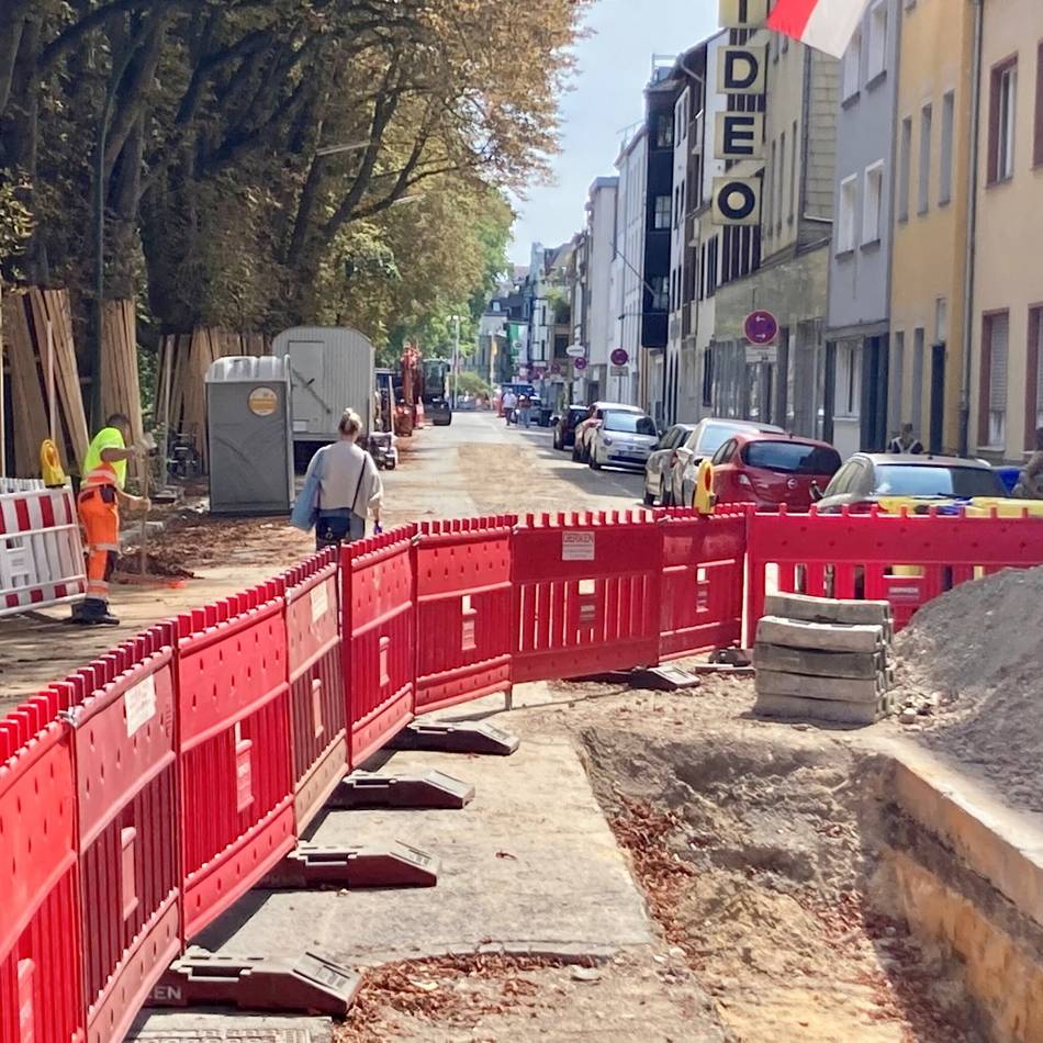 Nach Baustopp in Neuss: Erftstraße ab Donnerstag wieder befahrbar