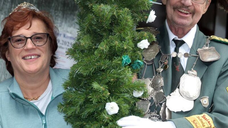 Schützenfest in Fettehenne: Nachwuchssorgen auf dem Königsthron