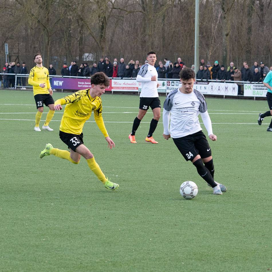Heimspiel gegen den SV Sonsbeck: Holzheim muss sein Prunkstück umbauen