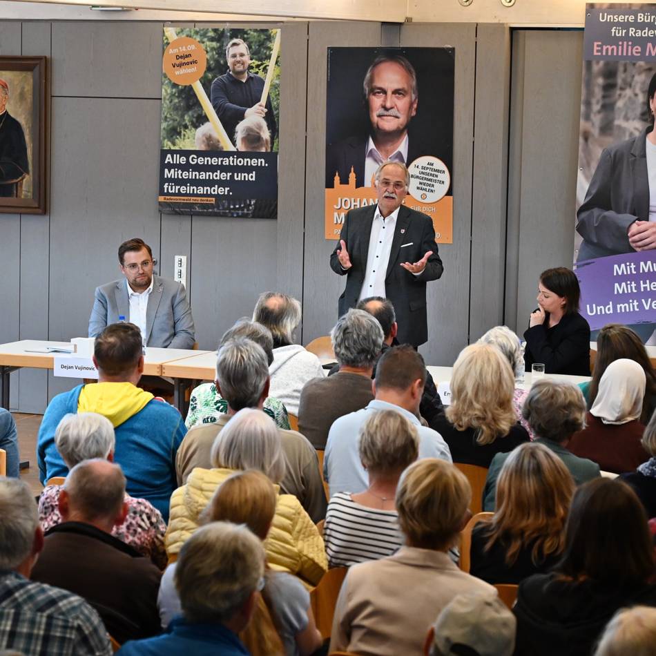 Kommunalwahl 2025 in Radevormwald: Schlagabtausch der Bürgermeisterkandidaten