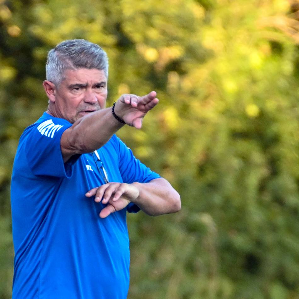 Anstrengendes Fußball-Turnier in Köln: Dieses große Ziel hat Marco Schacht für die Deutsche Meisterschaft der Polizei