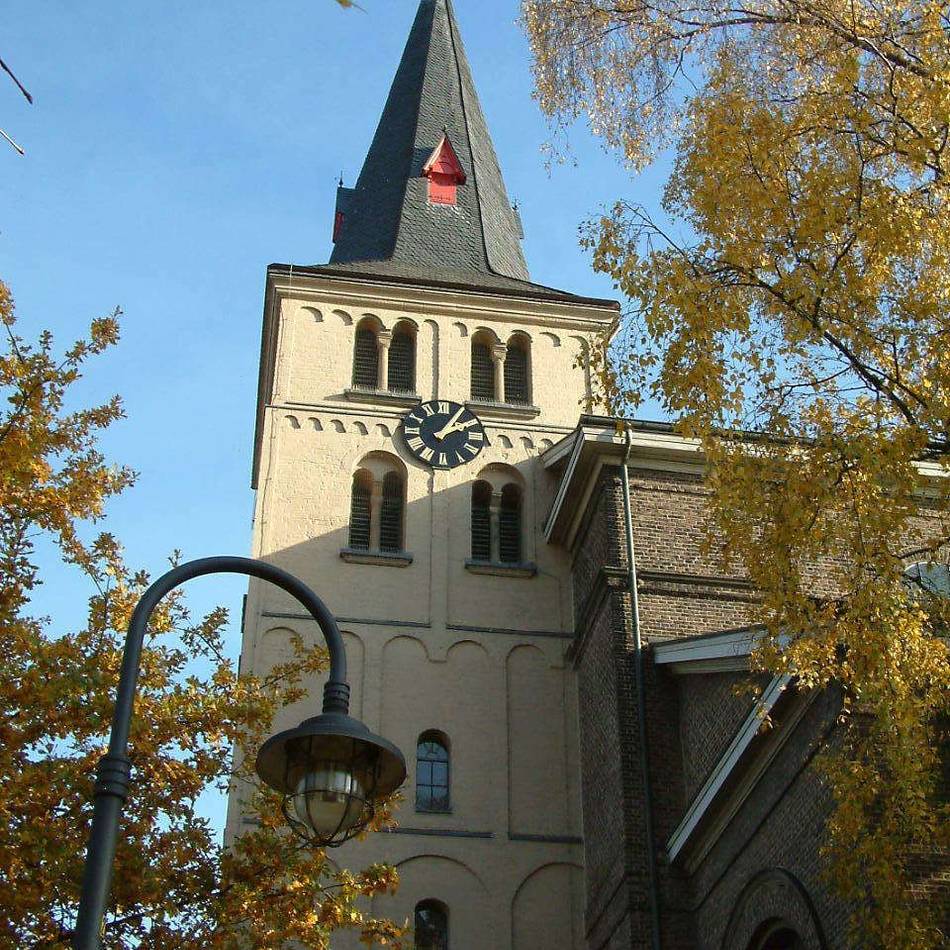 Stephanuskirche in Meerbusch: Chor sucht Gastsänger für Weihnachtskonzert
