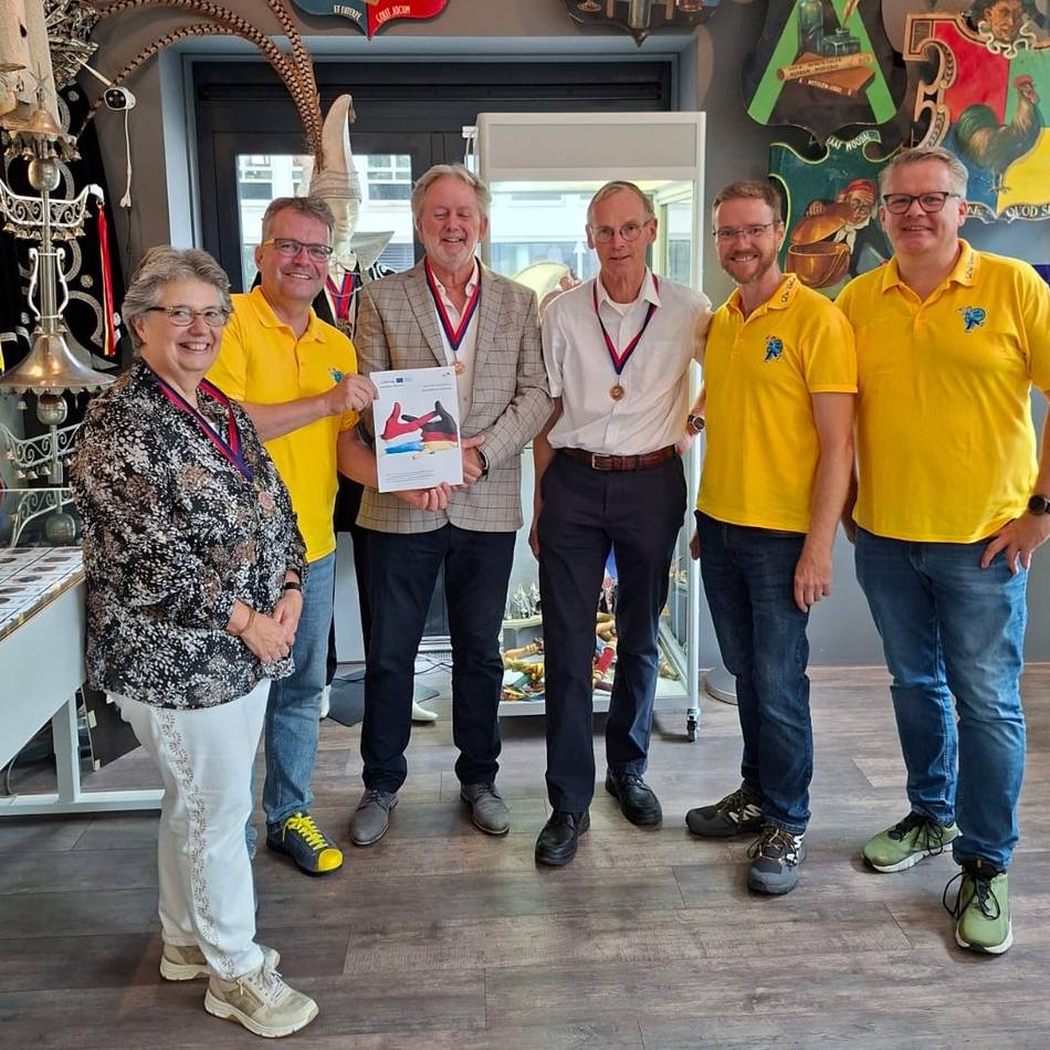 Stadtgespräch in Nettetal: Kinderflohmarkt, Karneval in Venlo und Sekt unter der Eiche