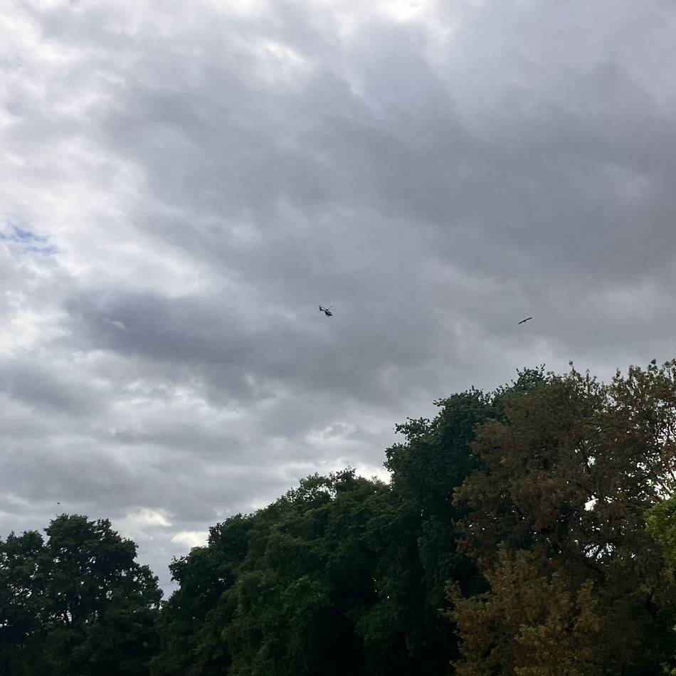 Erfolgreicher Einsatz in Neuss: Polizei suchte mit Hubschrauber nach vermisstem Kind