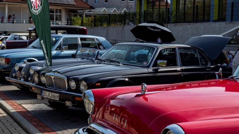 Oldtimerfreunde Langenfeld: Old- und Youngtimer-Treff mit Live-Musik am 6. September