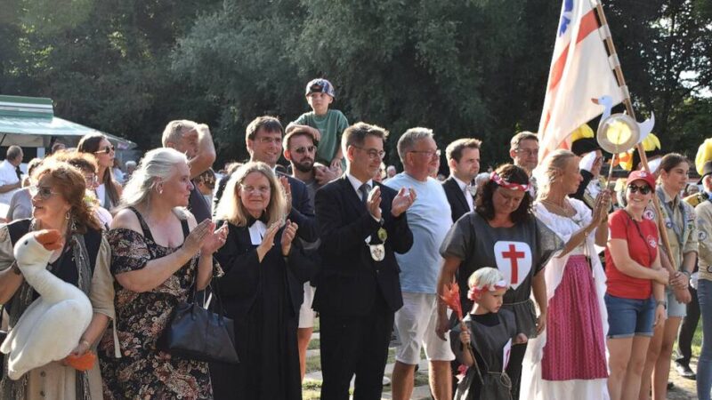 1170 erstmals urkundlich erwähnt: Fröhliches Jubiläumsfest zum 855-jährigen Bestehen Oedts