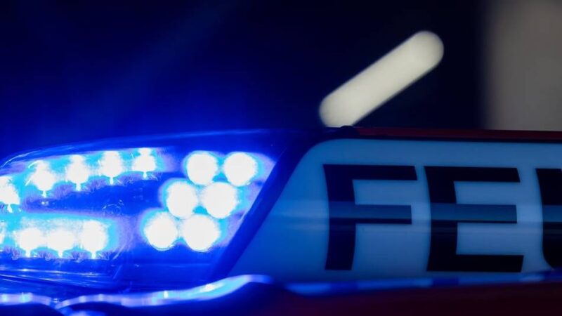 Vorfall am Bahnhof Rheydt: Arbeiter von Zug erfasst und schwer verletzt