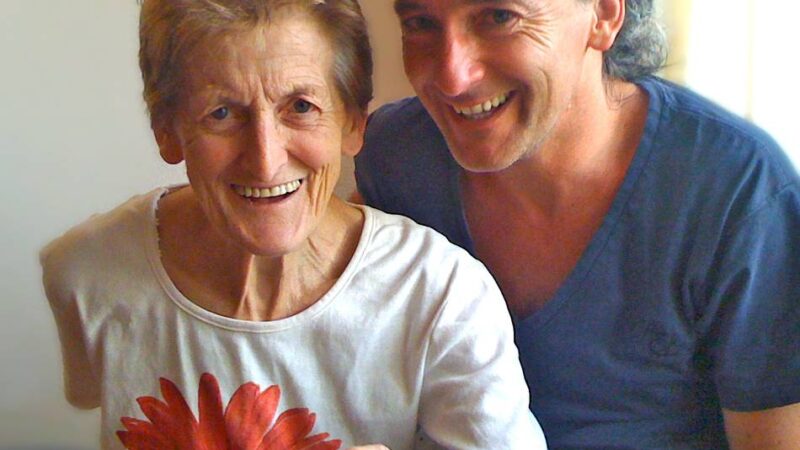 Alzheimer Gesellschaft lädt ins Hitch-Kino: Mutmachtfilm – Demenz, ein Schrecken ohne Gespenst