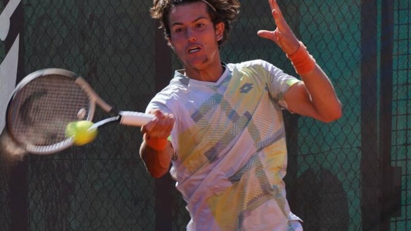 Tennisturnier Kirschbaum International in Meerbusch: Gilles Arnaud Bailly schlägt die Nummer eins