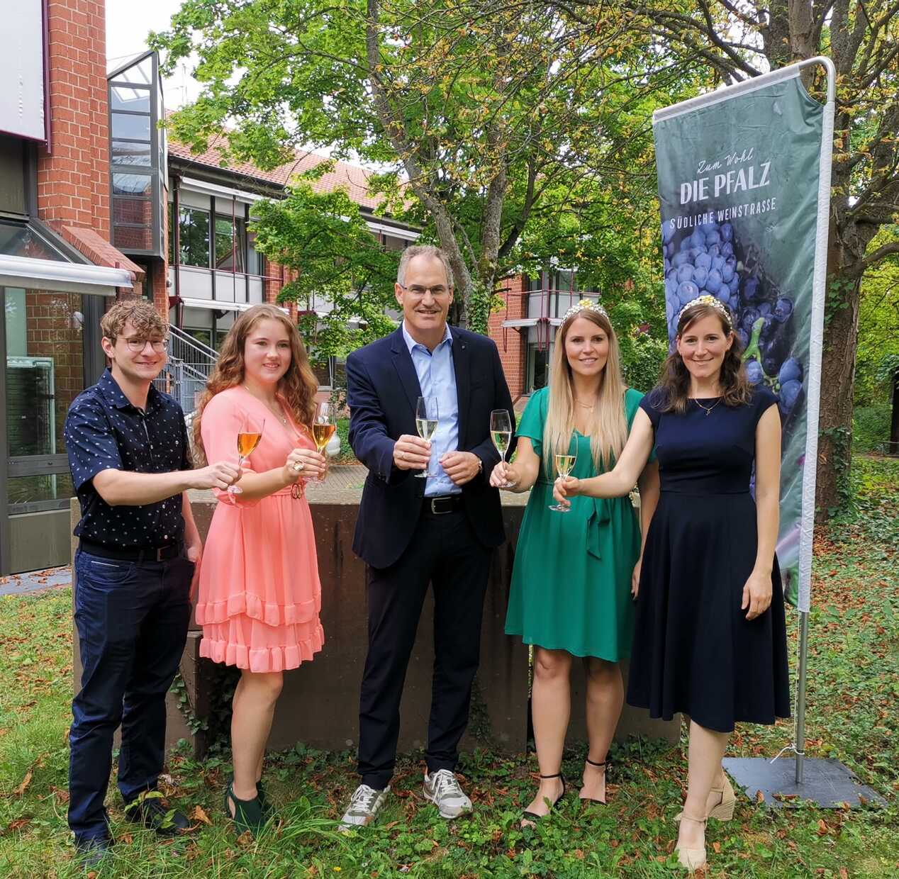 Weinhoheiten der Südlichen Weinstrasse: Team Johannes und Klaudia