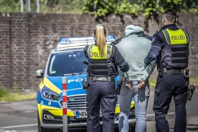Polizeihund erschnüffelt E-Bike-Dieb